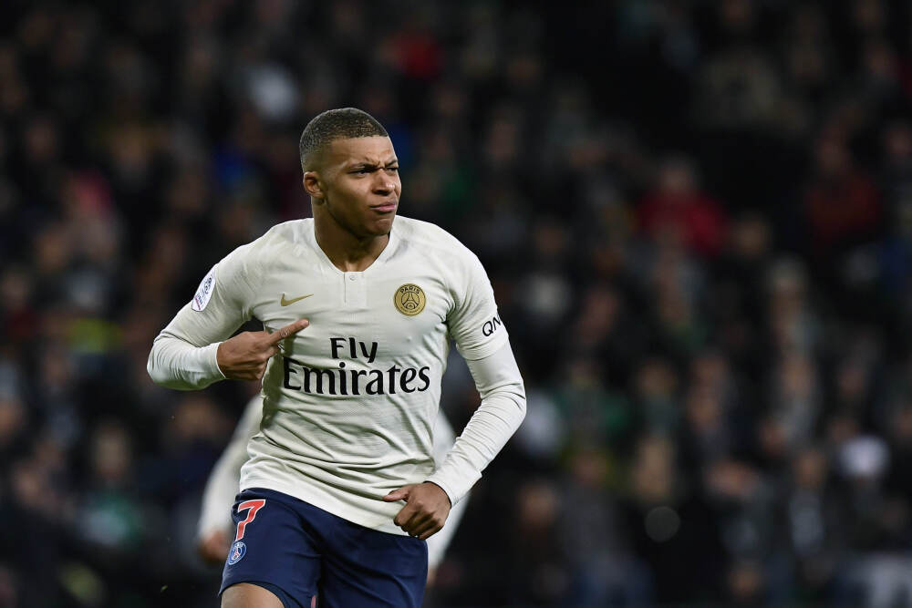   米兰新9号！意天空：米兰租借32岁菲尔克鲁格+已体检 买断费500万